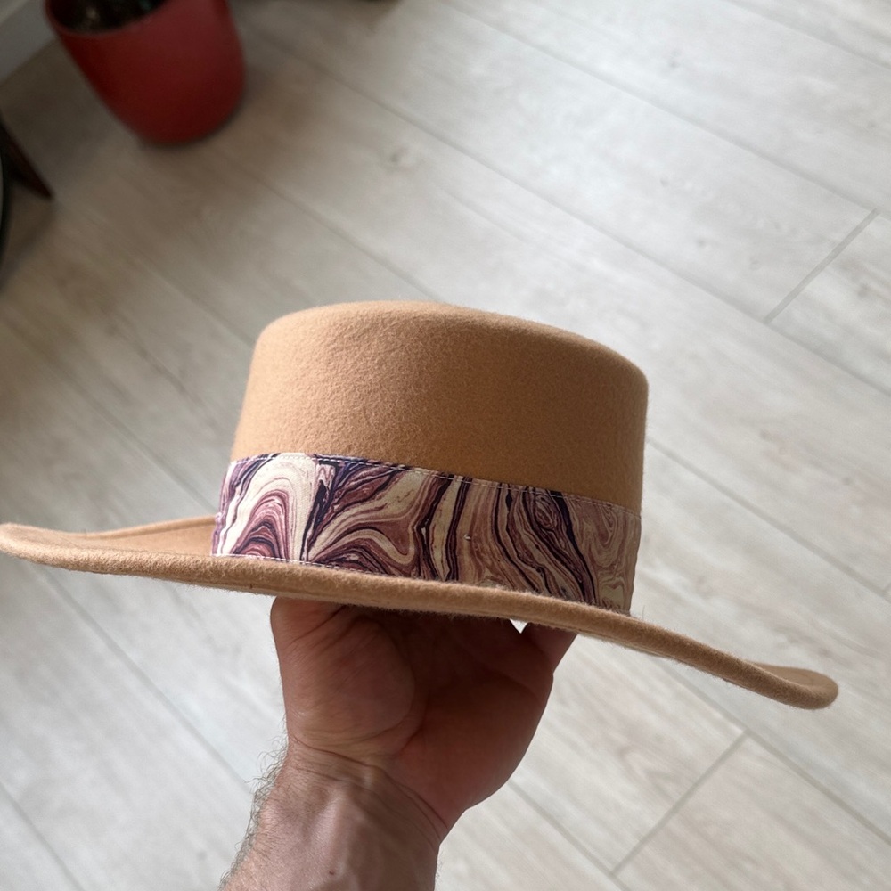 Scotch & Soda Tan Hat with Artistic Band